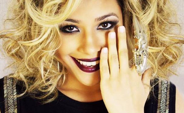 Aila Menezes no Don Sushi!