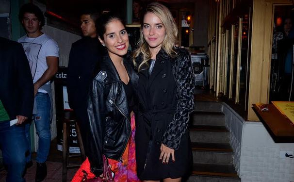 O Happy Birthday de Monique! 