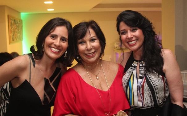 Festona de Eliana Kertész