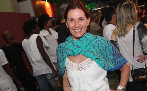 A bacanérrima Flora Gil.