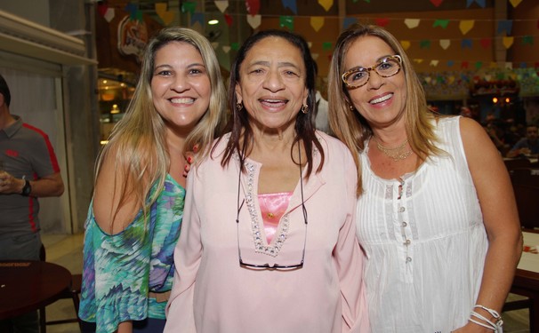 Anversário de Lícia Fábio! 