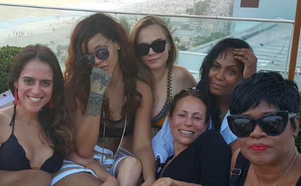 Piscininha pra relaxar! 