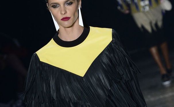 Fernanda Lima nas passarelas! 