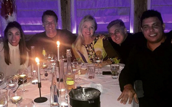 Mesa de gente grande! 