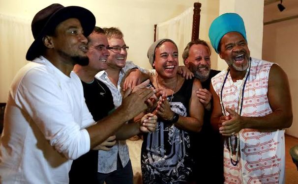 Carlinhos Brown e Alavontê! 