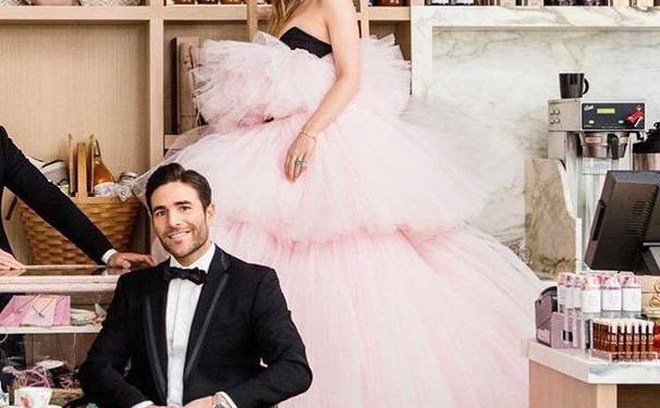 Dia de navegar pelas Redes Sociais