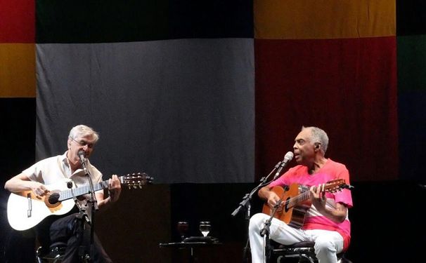 "Dois Amigos, Um Século De Musica" 