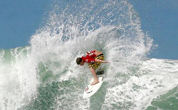 Praia do Forte sedia Mundial de Surf