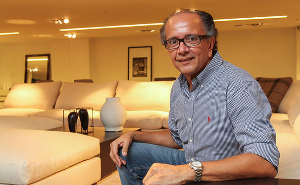 Por onde anda David Bastos.