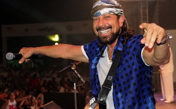 Bel Marques em ritmo junino...