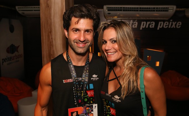 Dia de se ver no site Michelle Marie!