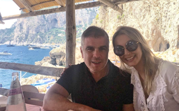 Dia de navegar pelas Redes Sociais