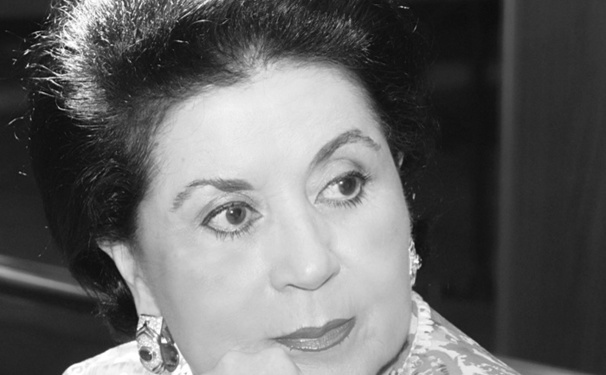 Só mulheres elegantes da Bahia.