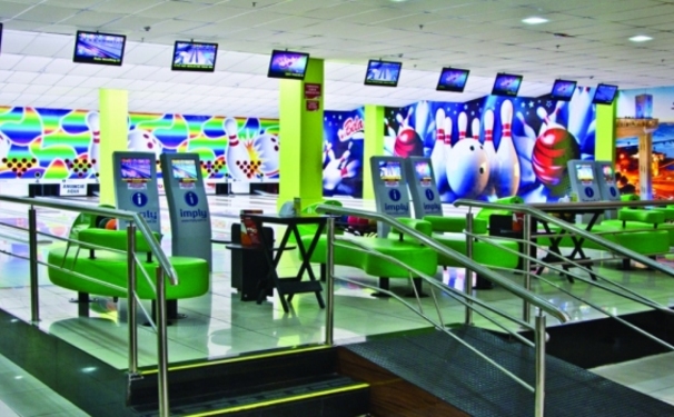  Bela Bowling, point para quem curte Boliche.