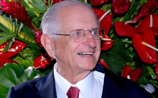 Homenagem a Dr. Roberto Santos no IGHB