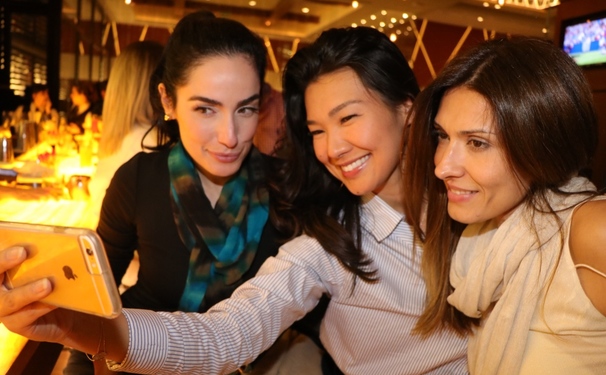 Dia de se ver no site Michelle Marie