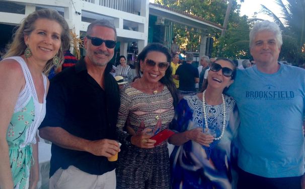 Almoço só de mulheres