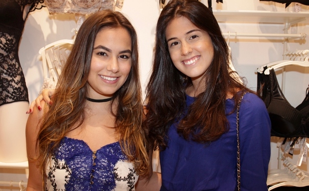 Dia de se ver no site Michelle Marie