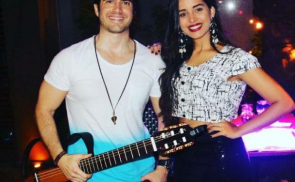 Emoções no Yacht Sunset. 