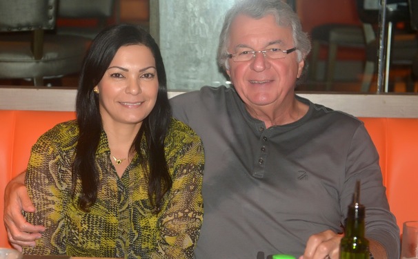 Dia de Stalkear os amigos...