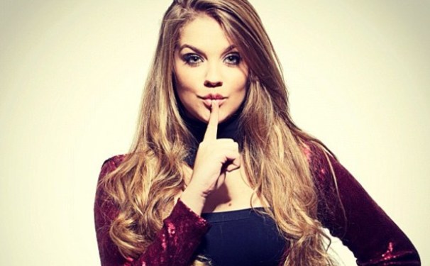 Gabi Lopes vem curtir o Camarote Salvador...