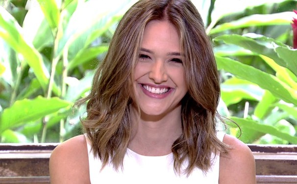 Juliana Paiva vem curtir o Camarote Salvador...