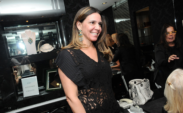 Festa de carnaval na Ilha para convidados vips