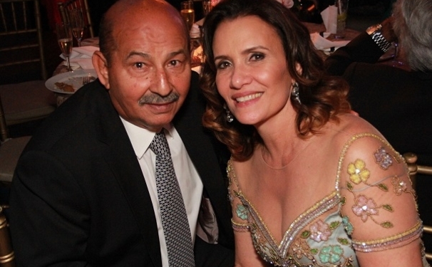 Conceiçao e Luiz Queiroz pilota Arraiá