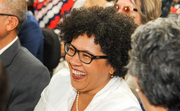 Dia de se ver no site Michelle Marie