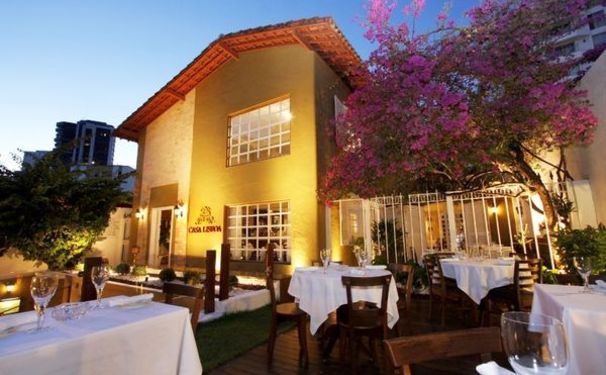 Sexta-feira pede uma noite romântica. Confira a dica...