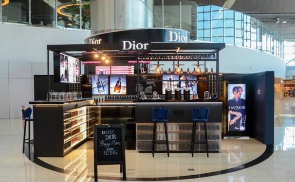 A primeira POP-UP store da Dior