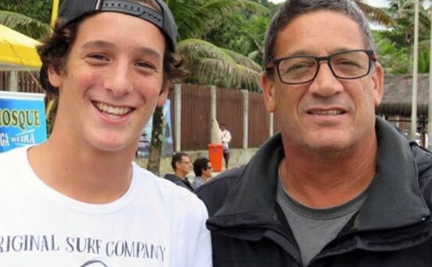 O papai intelectual Roberto Bordovsky com o filhão Bernardo.