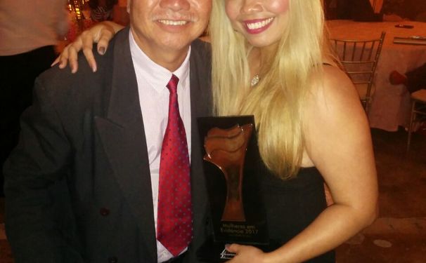 Yin yee Carneiro recebe Prêmio "Mulheres em Evidência 2017