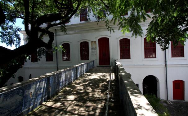 O MAM-BA promove encontro oficial sobre o "Estado Bienal"