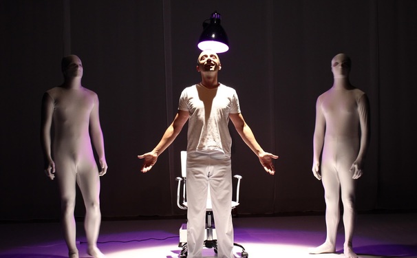 Espetáculo teatral Manhã no no Teatro Vila Velha