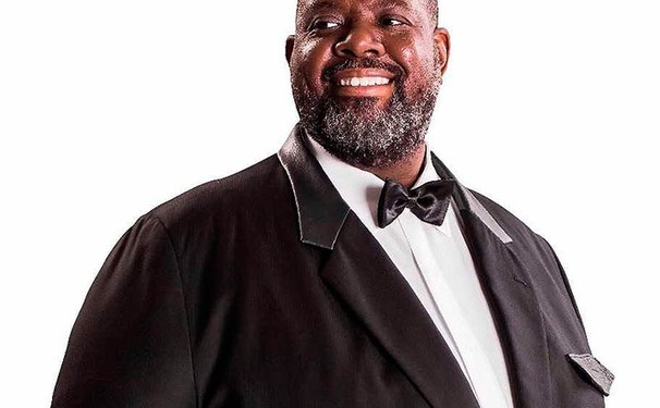 Péricles na capital baiana