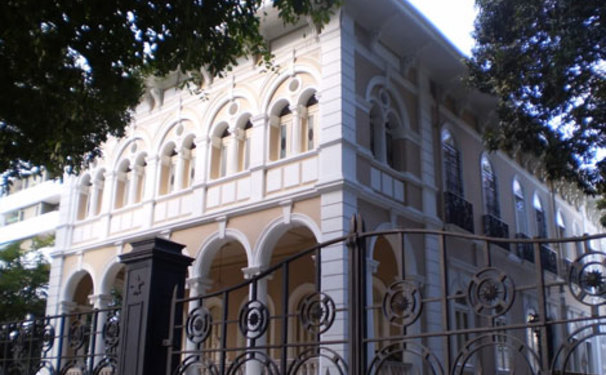 Movimento elegante desta sexta-feira