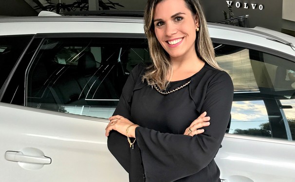 Rafaela Palmeira recebendo convidados neste sábado