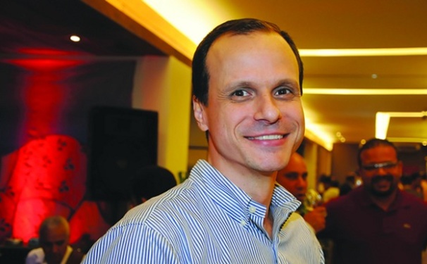 Wagner Paiva  em tempo de Mostra na Pena Cal Galeria