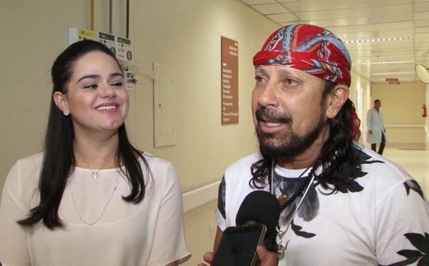 Bell Marques em prol do Hospital Aristides Maltez