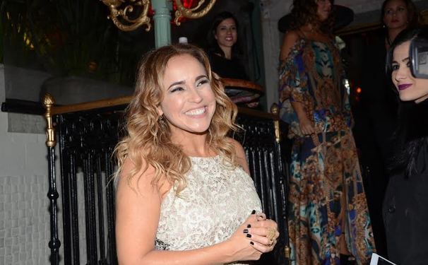 Daniela Mercury é quem vai pilotar a famosa festa beneficente anual do MASP