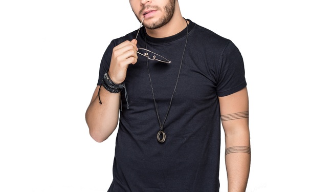  Dan Valente só tem motivos para comemorar! 