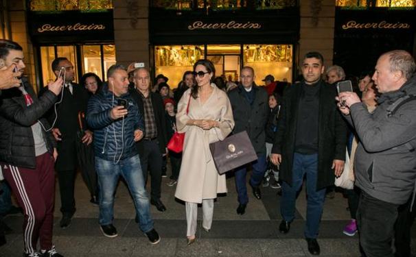 Angelina Jolie em Paris