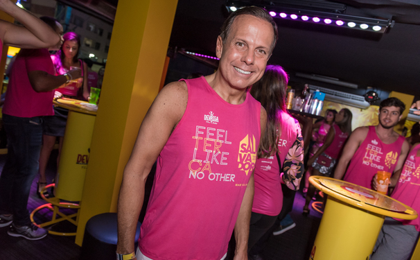 João Dória curte a terça-feira no Camarote Salvador