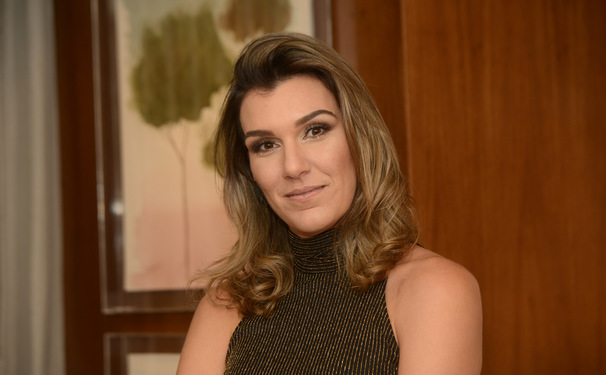 Dia de se ver no site Michelle Marie...