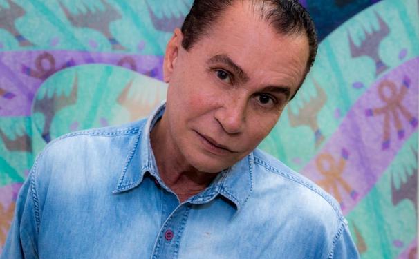 César Romero recebendo a Comenda 2 de julho