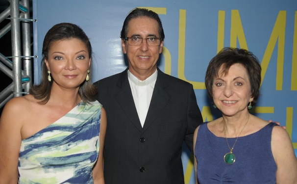 O aniversariante de sábado é Padre Luis