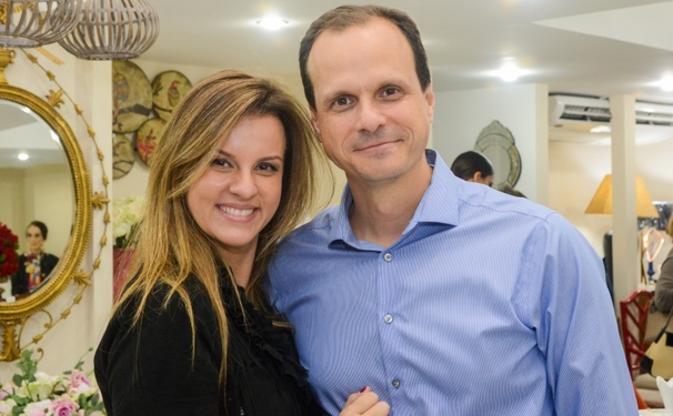 Dia de se ver no site Michelle Marie.