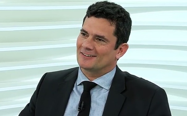 Sergio Moro recebe a medalha Tiradentes