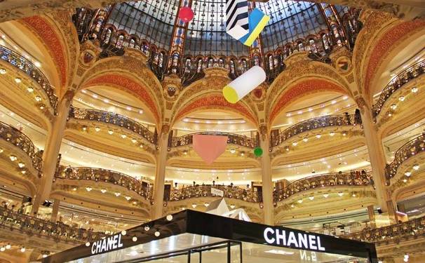 "Soldes"da Galeries Lafayette.